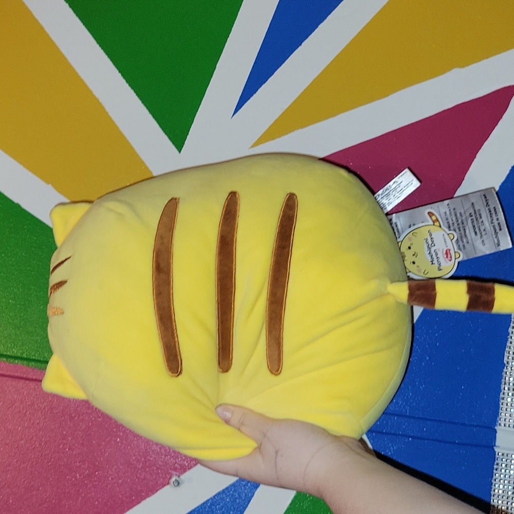 Plushie - Picture 2 of 3